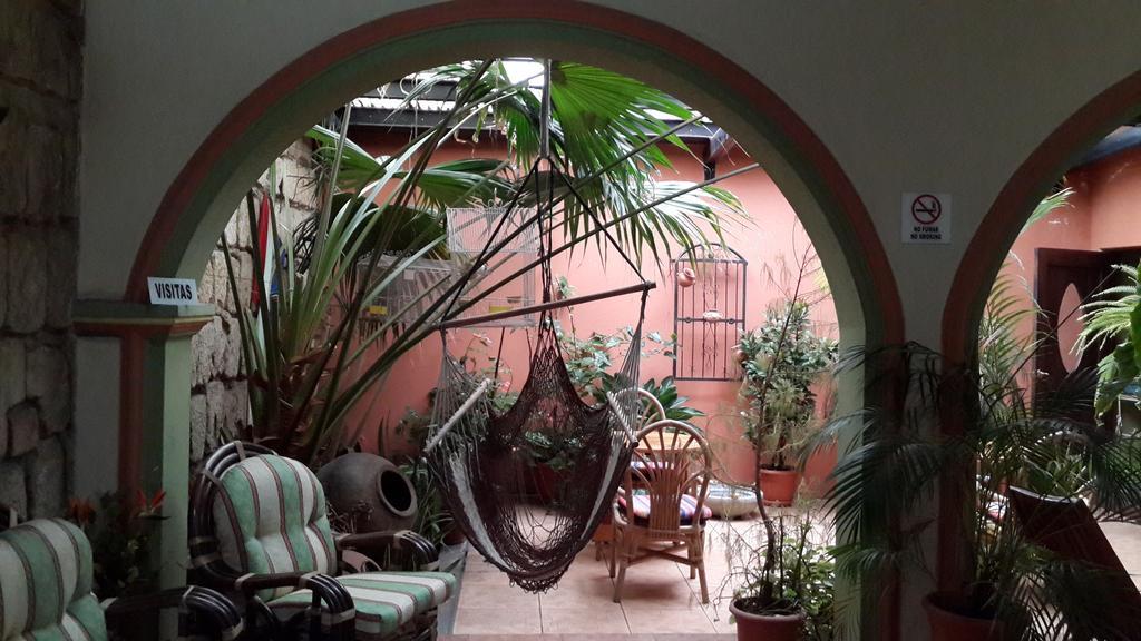 Hostal Casa Dona Mercedes كويتزالتنانغو المظهر الخارجي الصورة